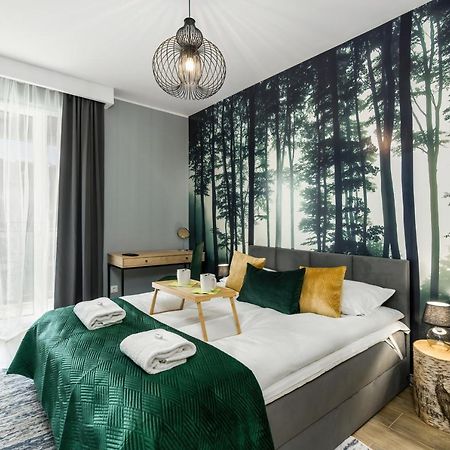 Premium Apartments Poznan Airport By Noclegi Renters Esterno foto