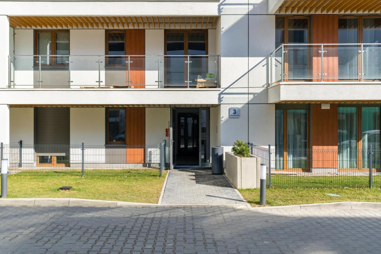 Premium Apartments Poznan Airport By Noclegi Renters Esterno foto