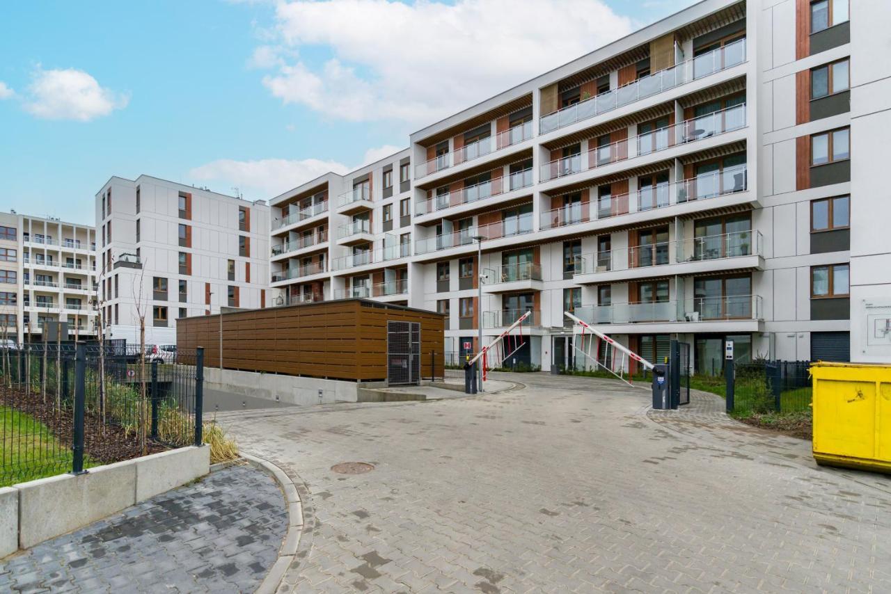 Premium Apartments Poznan Airport By Noclegi Renters Esterno foto