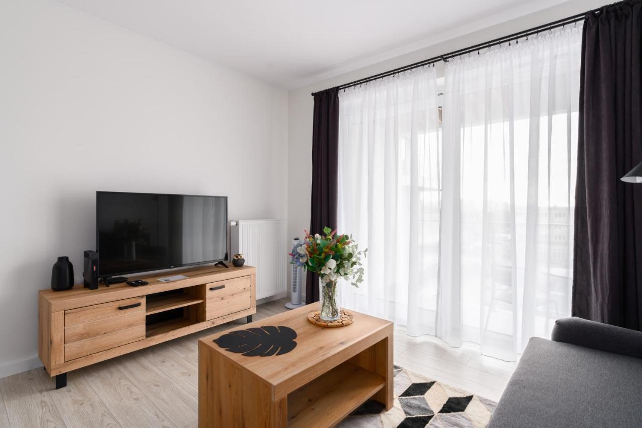 Premium Apartments Poznan Airport By Noclegi Renters Esterno foto